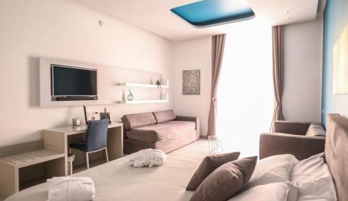 Suite with City View