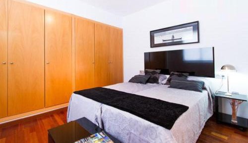 Two-Bedroom Apartment with Terrace (5 Adults)