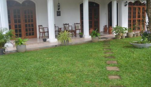 Villa - Beach Front