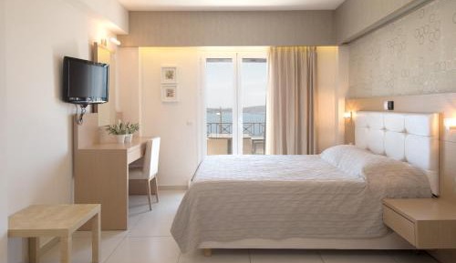 Studio (3 Adults) with Sea View