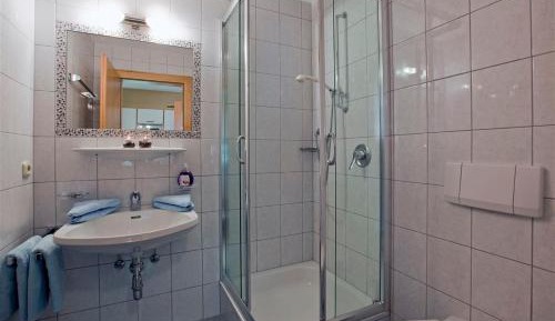 Standard One-Bedroom Apartment with Balcony