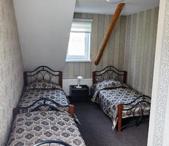 Comfort Triple Room with Shower