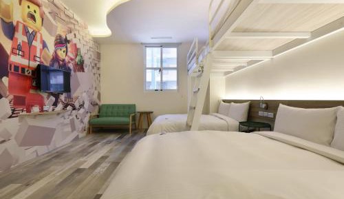 Room for 6 Adults