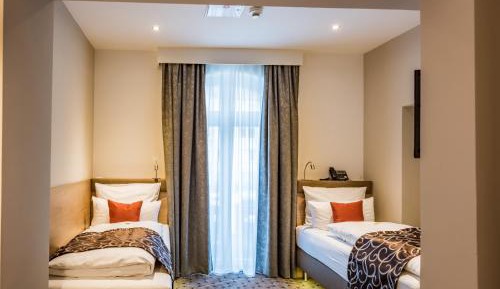 Twin Room Comfort