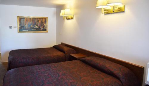 Two-Bedroom Suite