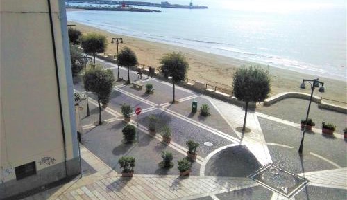 Triple Room Sea View Private External Bathroom