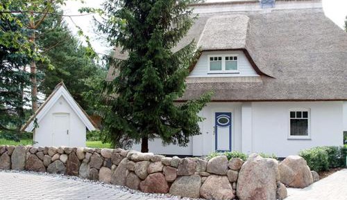 Three-Bedroom House with Sauna