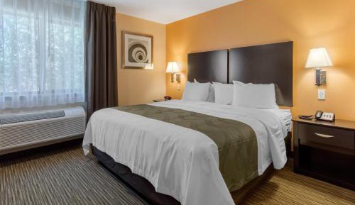 King Room - Non-Smoking