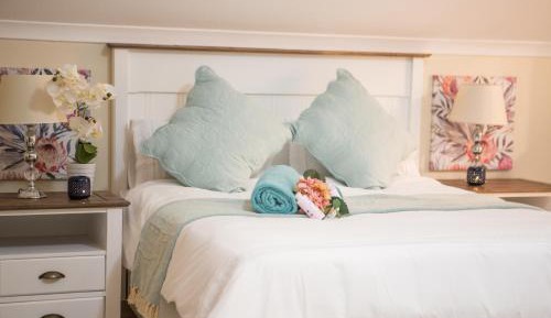 Three-Bedroom Holiday Home 