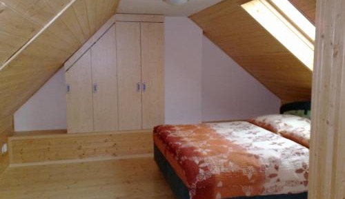 Duplex Apartment (6 Adults)