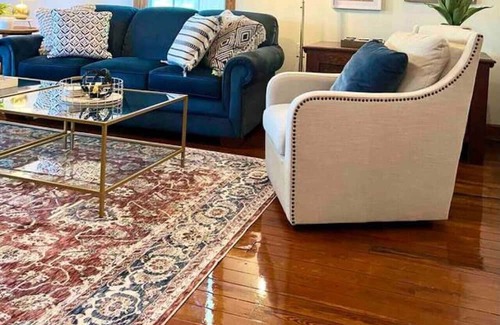 Downtown Apartment | Spacious Downtown Flat w/ free parking