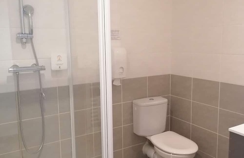 Eguilles Apartment | 🌴Pleasant apartment with swimming pool in Aix-en-Provence (Éguilles)029