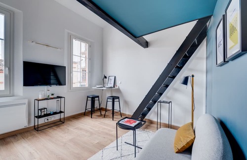 Saint - Michel Apartment | L'Oceà - Studio District Busca - Near Metro