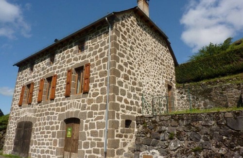 Saint-Projet-de-Salers Cottage | Gite Saint-Projet-de-Salers, 2 bedrooms, 4 persons