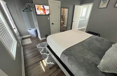 Sanders Beach House | Practically Perfect Place in Every Way
