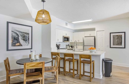 Miramar Apartment | Miramar Lakes