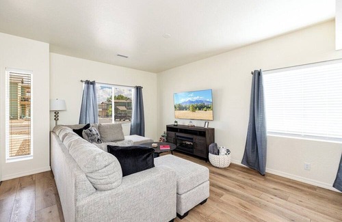 Flagstaff House | Flagstaff Adventure Getaway! Trail Access, Central A/C, New Home Built in 2023!