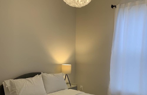 Urbana House | New 4 bedroom townhouse.