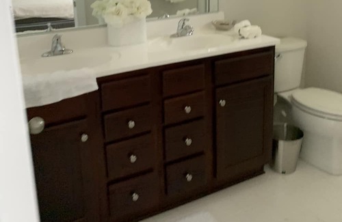 Urbana House | New 4 bedroom townhouse.