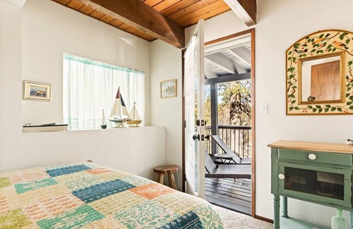 Cedar Glen House | Palisades Charmer 4 Bedroom Home by RedAwning