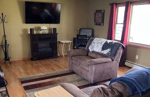 Waterloo House | Private Finger Lakes Getaway