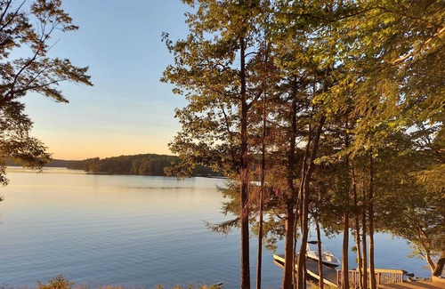 Baysville House | Sunset Cove on Lake of Bays
