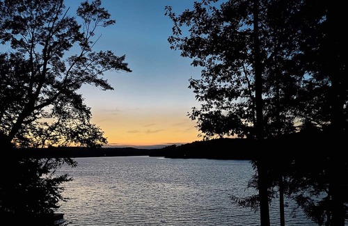 Baysville House | Sunset Cove on Lake of Bays