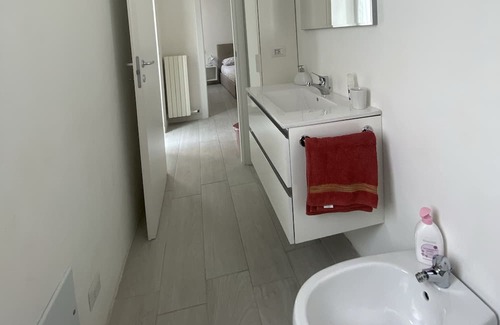 Lecco Apartment | The Houses of Grace