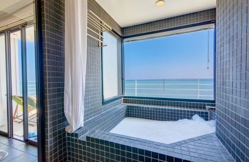 Imadomari House | 302Star Rooftop view openair bath Perfect sta / Kunigami-gun Okinawa