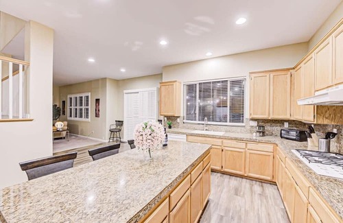 Santa Rosa House | 4BD/3BA Wine Country Home W/ Game Room + BBQ