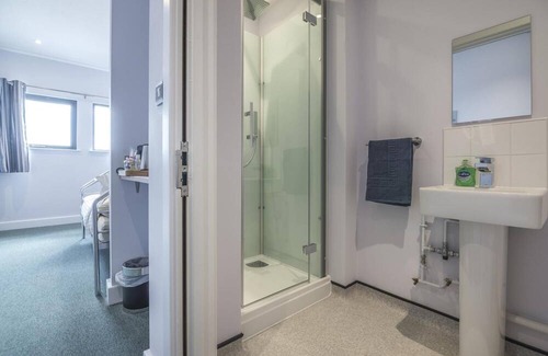 Saundersfoot Apartment | No 10 Ocean Cabins - Saundersfoot Harbour - Saundersfoot
