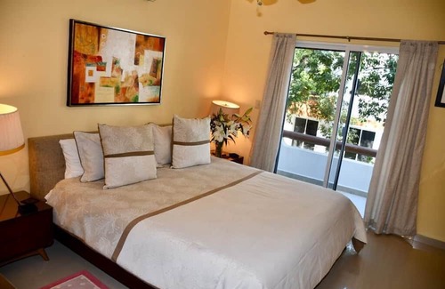 Villa Juarez Villa | Entire 4 Bedroom Villa close to the beach/ pool