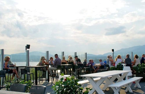 Orford Ski Chalet | Le Découverte Mont Orford SEPAQ