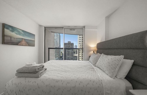 Coal Harbour Condo | Amazing 1 bedroom in Coal Harbour