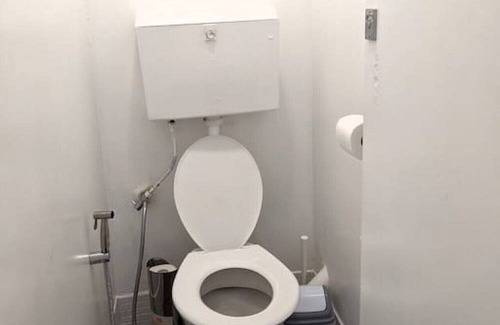 Oak Park House | *Promo!* 2-Min to Train Station!