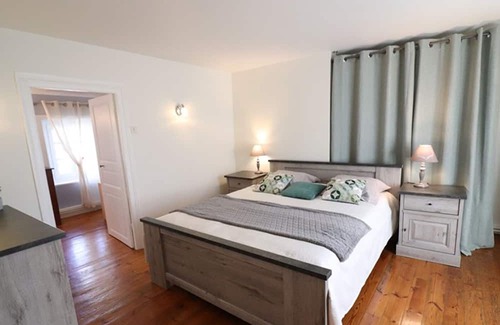 Jussac Cottage | Gite Jussac, 3 bedrooms, 5 persons
