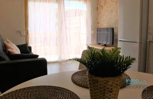 Vilafortuny Apartment | New international Loft, air-conditioned with pool and beach.