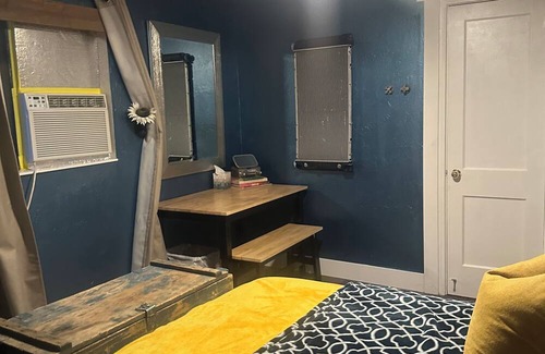 Lyon County House | Owen’s Oasis with laundry gym massage and lounge