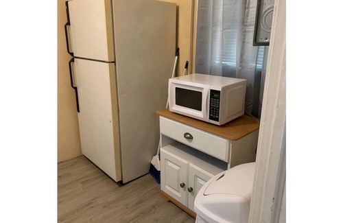 Valdosta Apartment | Historic Comfortable apartment (near Hospital 2nd Floor)
