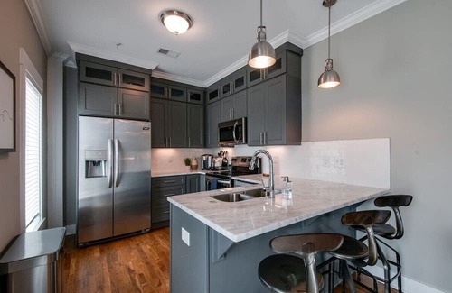 Nashville Apartment | New Nashville Condo with 2 King beds, walk to bars