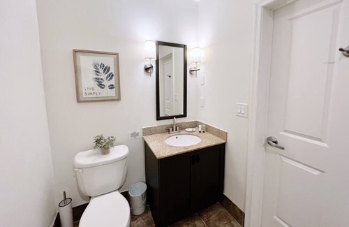 Vernon Condo | ⭐️ Cozy Retreat | Pool & Hot Tub ⛰ Mountain Creek Resort @ Appalachian