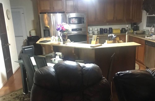 Hampton House | Romantic water front