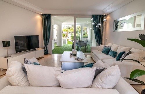 Puerto Banus Apartment | Apartment Puerto Banús, 2 bedrooms, 4 persons