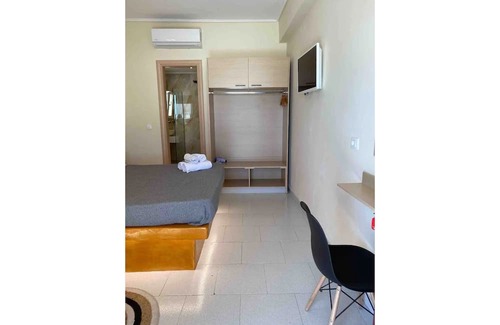 Fira Apartment | Mela's (4)