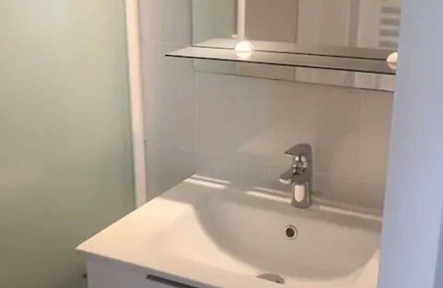 Jaunay-Marigny Villa | Homerez - Big villa for 16 ppl. with swimming-pool and terrace at Jaunay-Clan