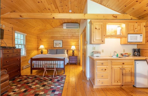 Northport Cabin | Private cabin on the Maine coast