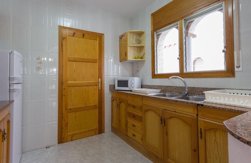 Les Tres Cales Villa | INNOUTHOME DIRECT ACCES TO THE BEACH, SWIMING-POOL, BBQ AND WIFI PISCINA