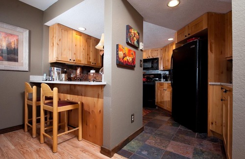 Purgatory Condo | Awesome Views - Heated Pool - Free Ski Shuttle