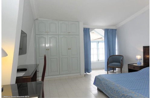Angre House | Residence Eburnea