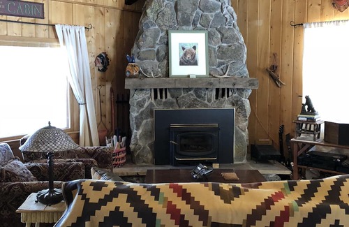 Breckenridge Cabin | The perfect cabin in the mountains, minutes to downtown Breckenridge